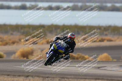 media/Dec-18-2022-SoCal Trackdays (Sun) [[8099a50955]]/Turn 14 (940am)/